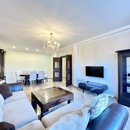 Villa In טביליסי מראה חיצוני תמונה
